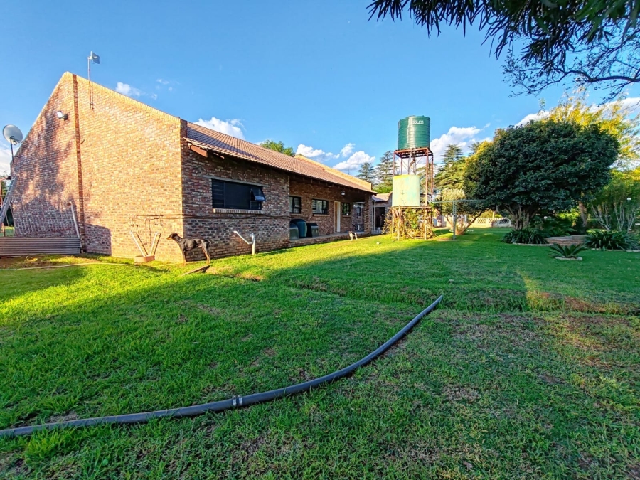 3 Bedroom Property for Sale in Wilgeboom A H North West